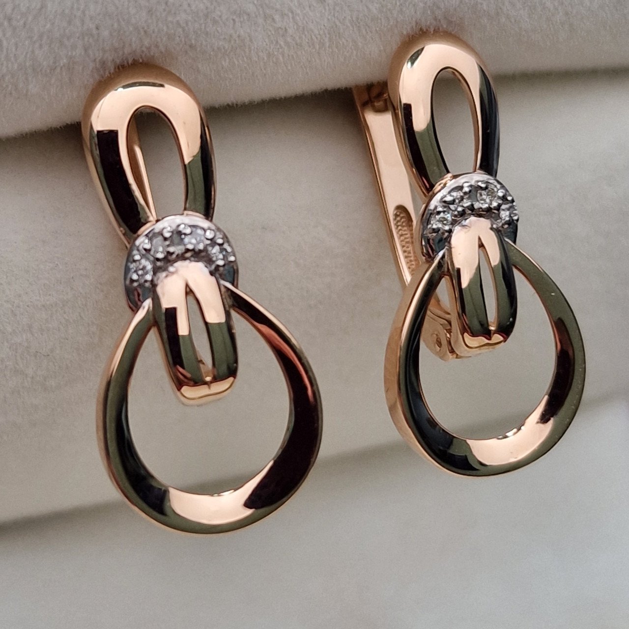 Серьги Deimantas 103119408 2,58гр 0,034ct. купить,NaN