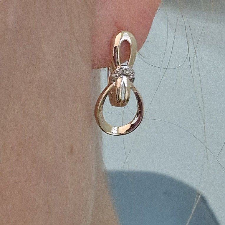 Серьги Deimantas 103119428 2,61гр 0,041ct. купить,NaN