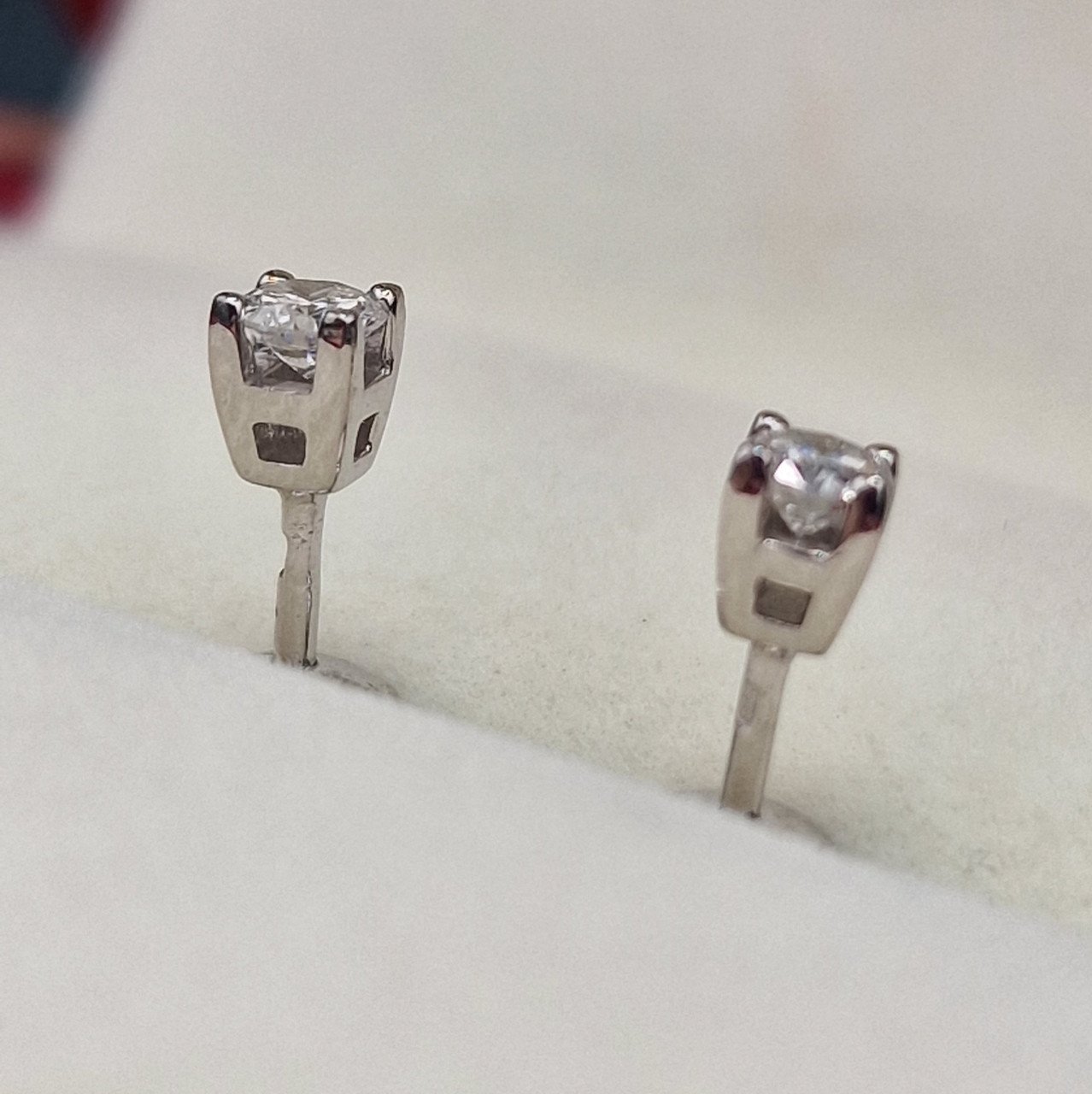 Серьги Deimantas 103119419 1гр 0,25ct. купить,NaN