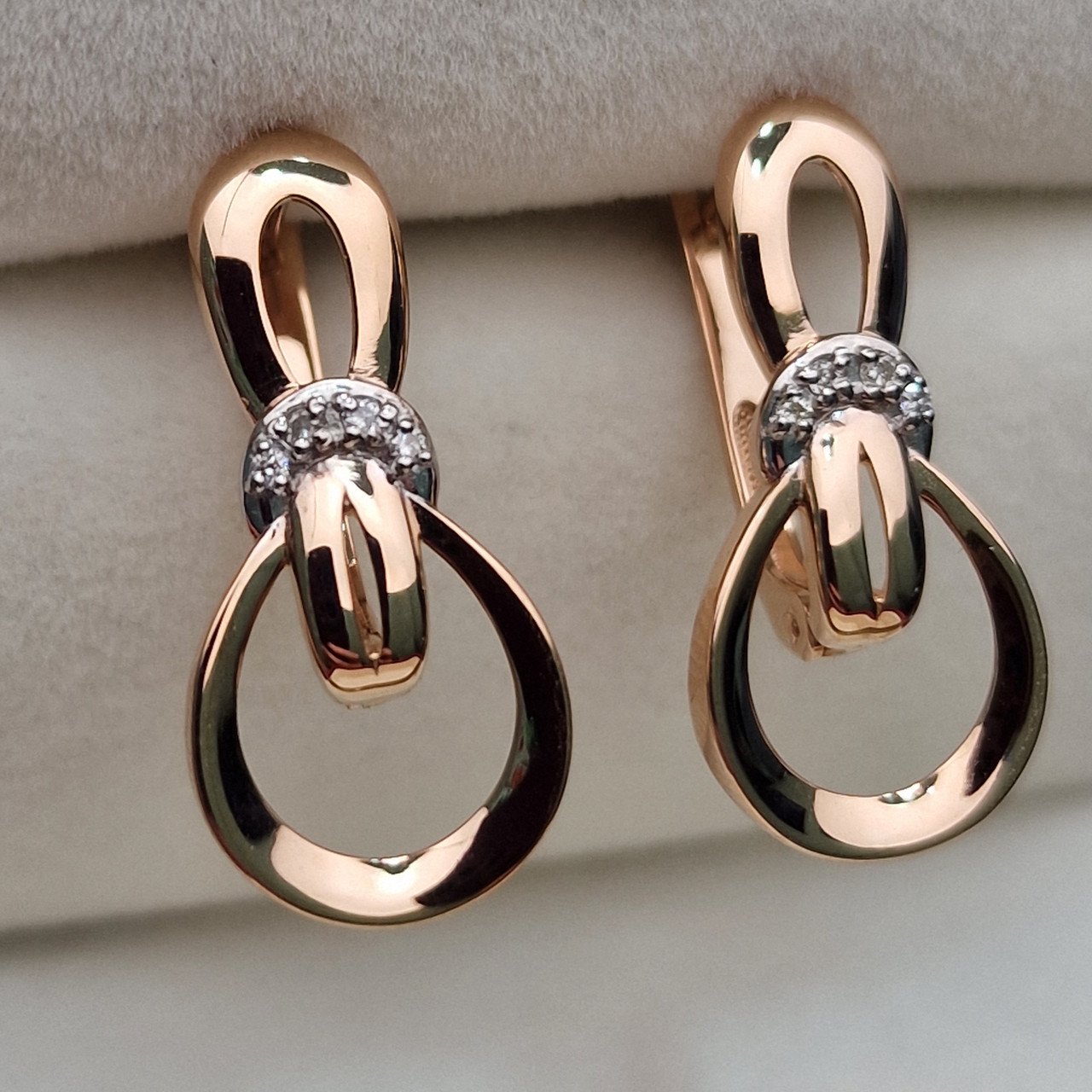 Серьги Deimantas 103119428 2,61гр 0,041ct. купить,NaN