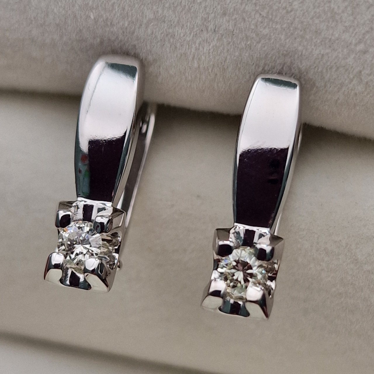 Серьги Deimantas 103119434 3,59гр 0,25ct. купить,NaN