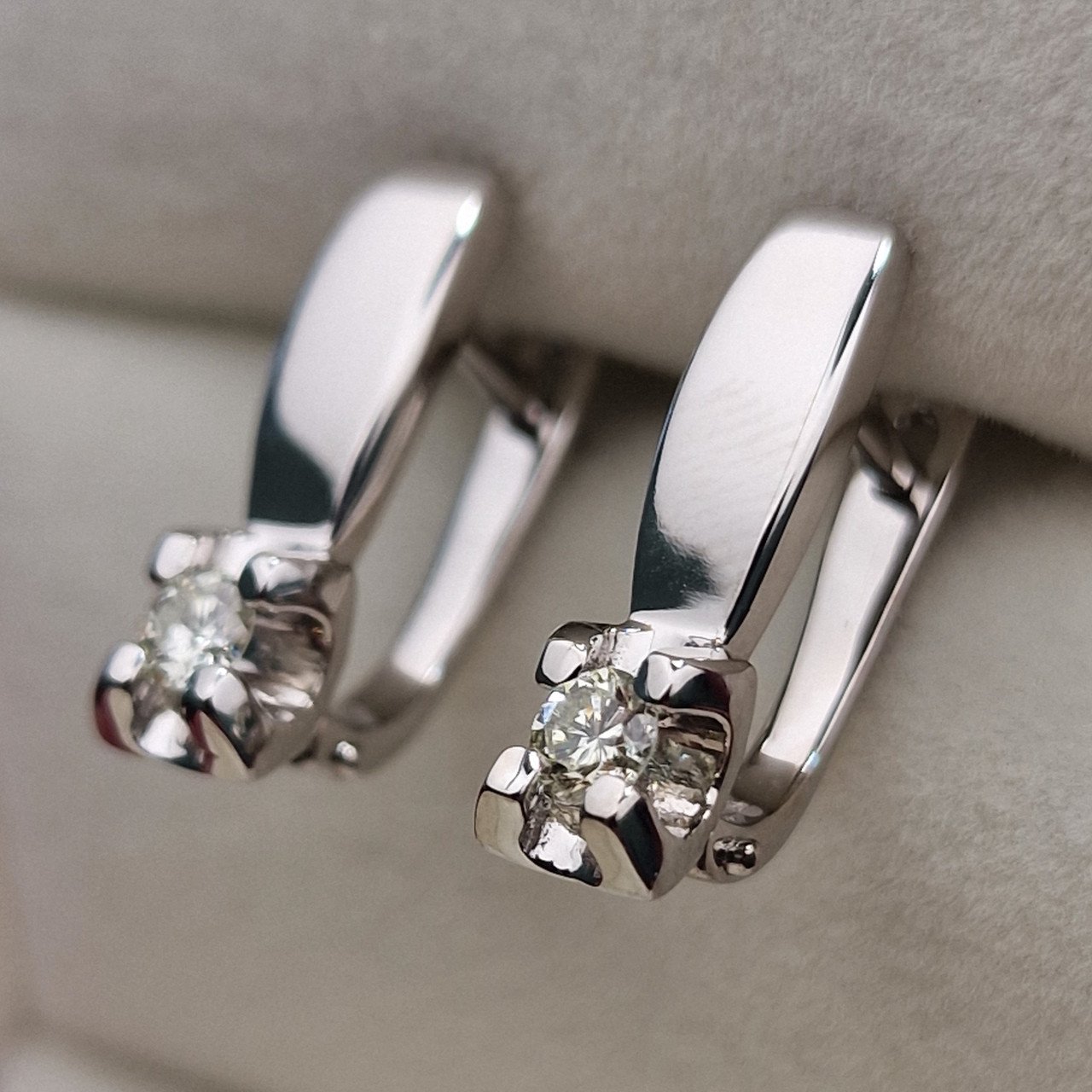 Серьги Deimantas 103119434 3,59гр 0,25ct. купить,NaN