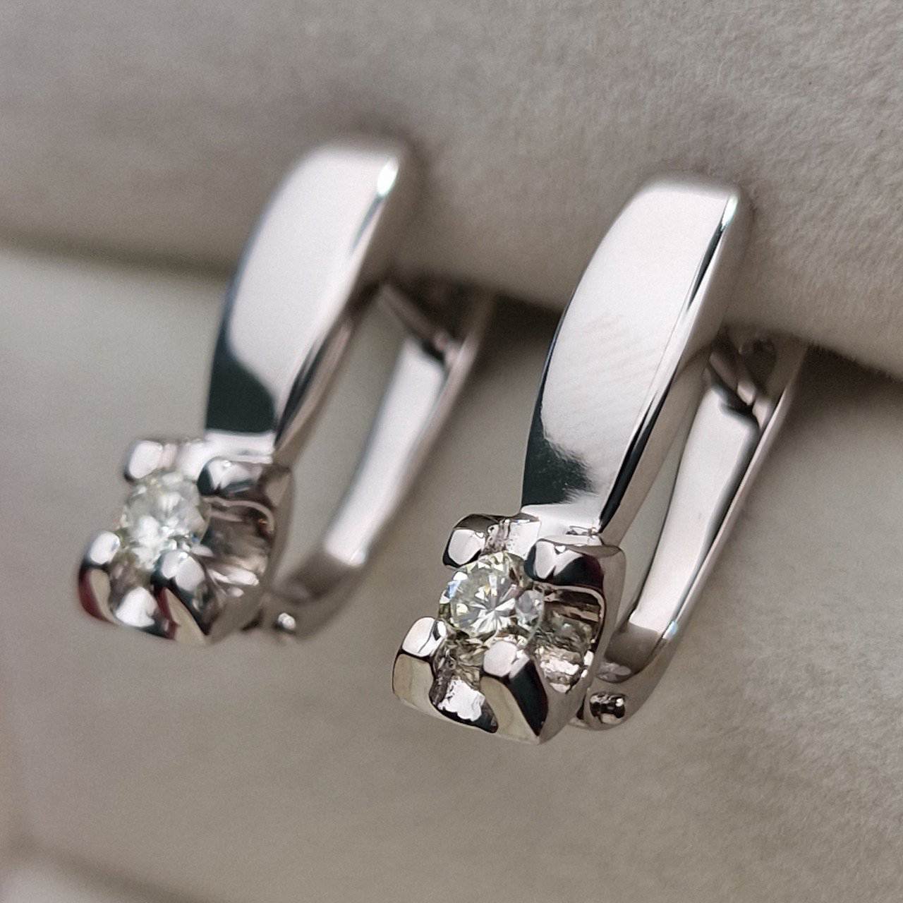 Серьги Deimantas 103119434 3,59гр 0,25ct. купить,NaN