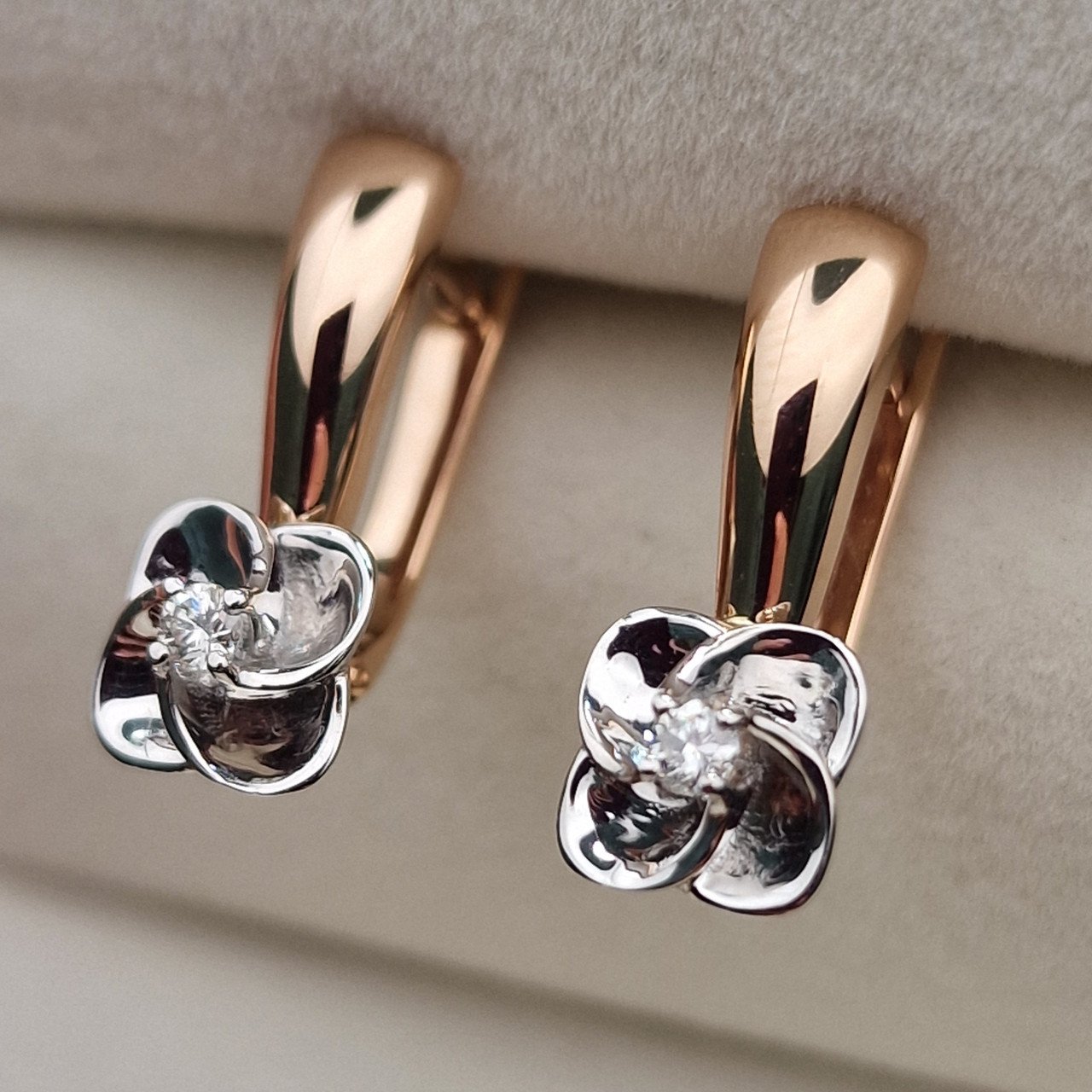 Серьги Deimantas 103119469 3,22гр 0,086ct. купить,NaN