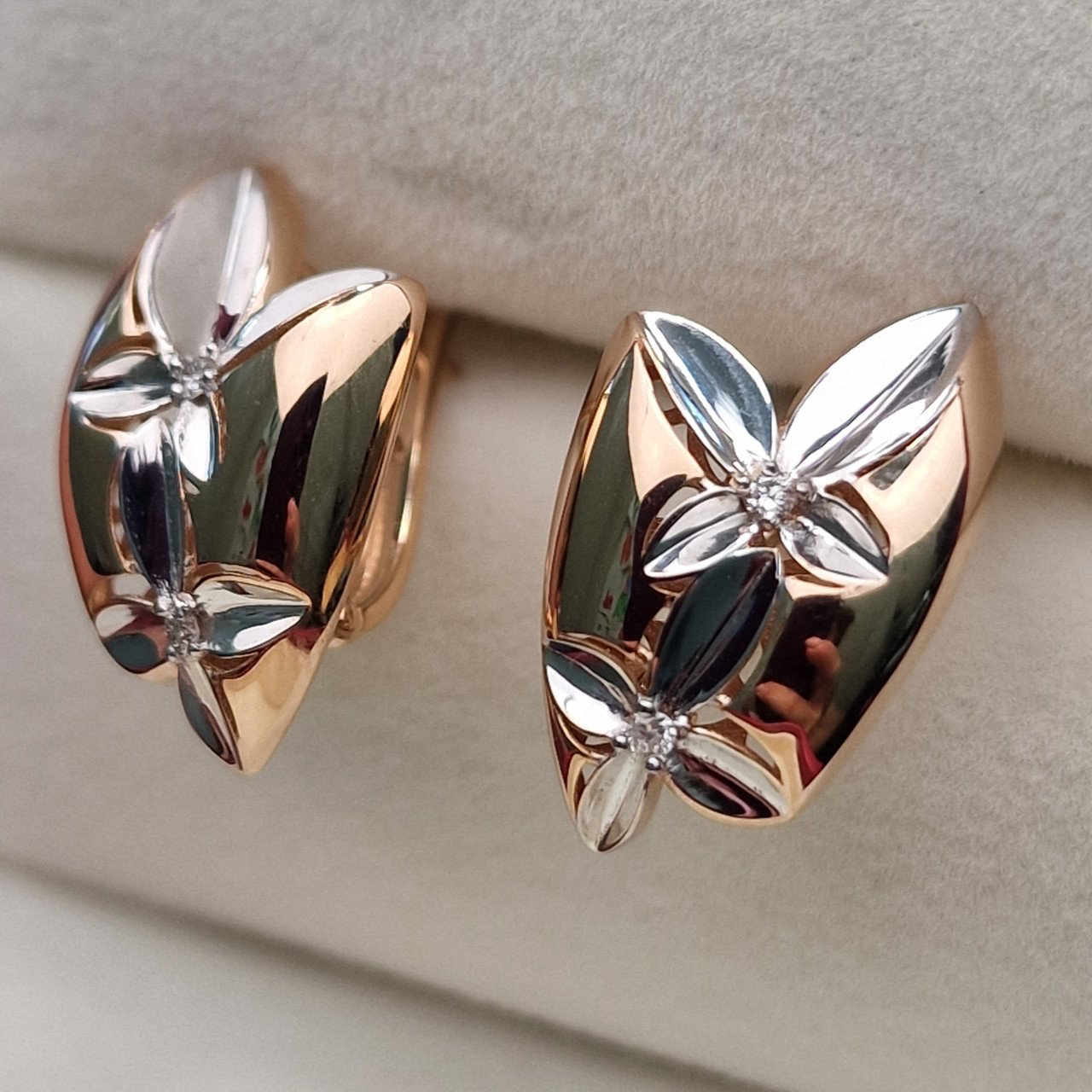 Серьги Deimantas 103119582 3,62гр 0,031ct. купить,NaN
