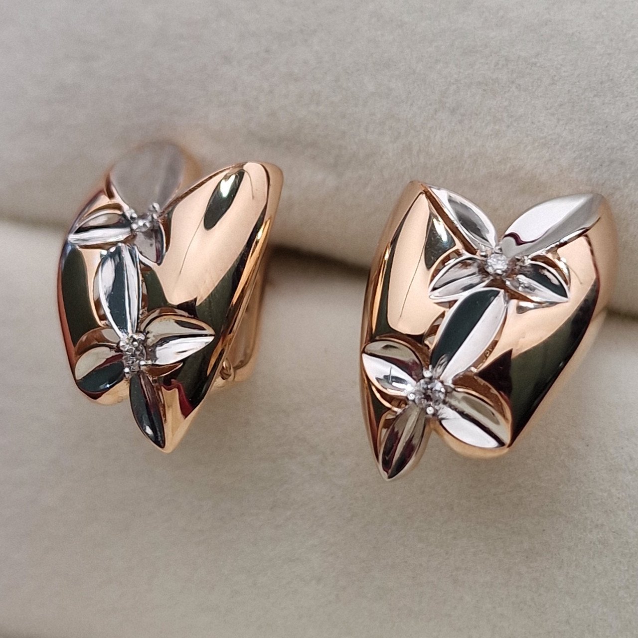 Серьги Deimantas 103119582 3,62гр 0,031ct. купить,NaN
