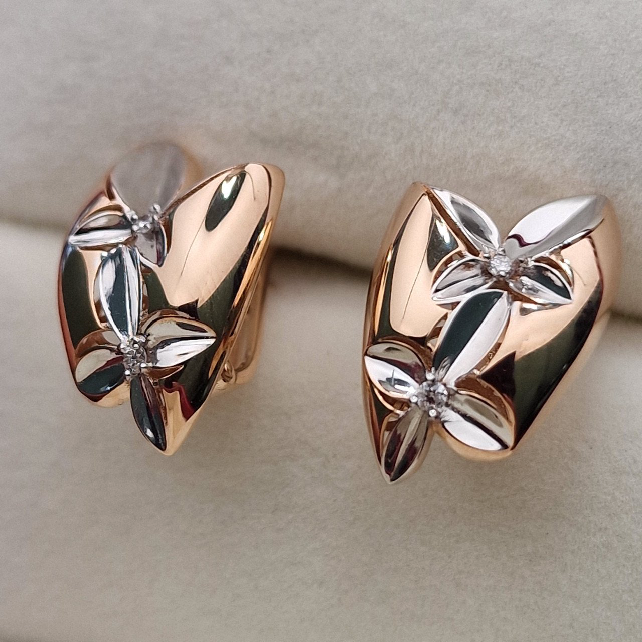 Серьги Deimantas 103119582 3,62гр 0,031ct. купить,NaN