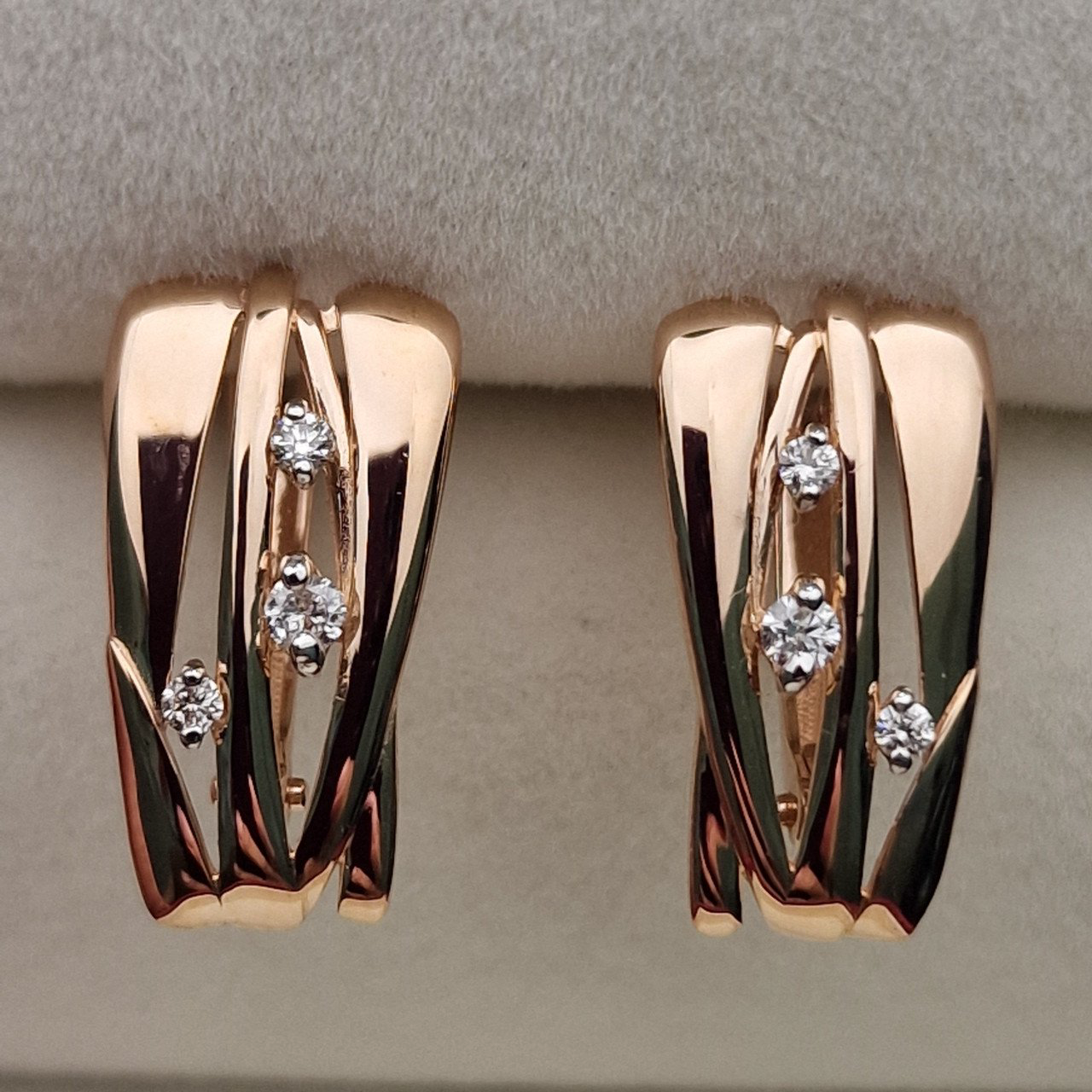Серьги Deimantas 103120432 2,34гр 0,12ct. купить,NaN