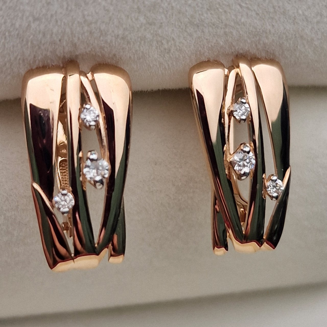 Серьги Deimantas 103120432 2,34гр 0,12ct. купить,NaN