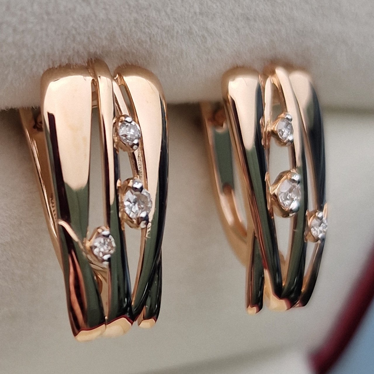 Серьги Deimantas 103120432 2,34гр 0,12ct. купить,NaN