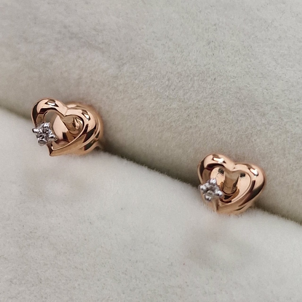 Серьги Deimantas 103120470 0,8гр 0,006ct. купить,NaN