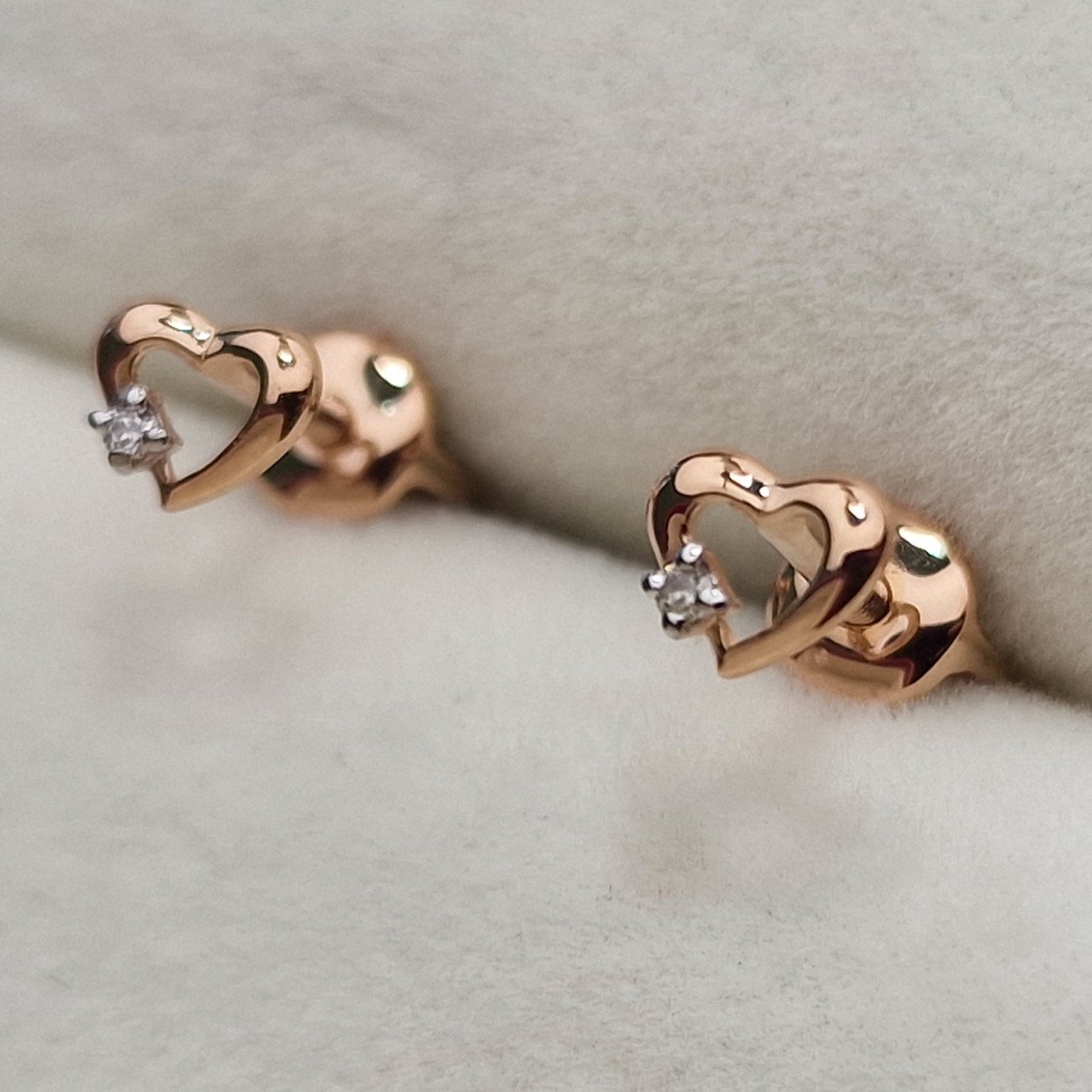 Серьги Deimantas 103120470 0,8гр 0,006ct. купить,NaN