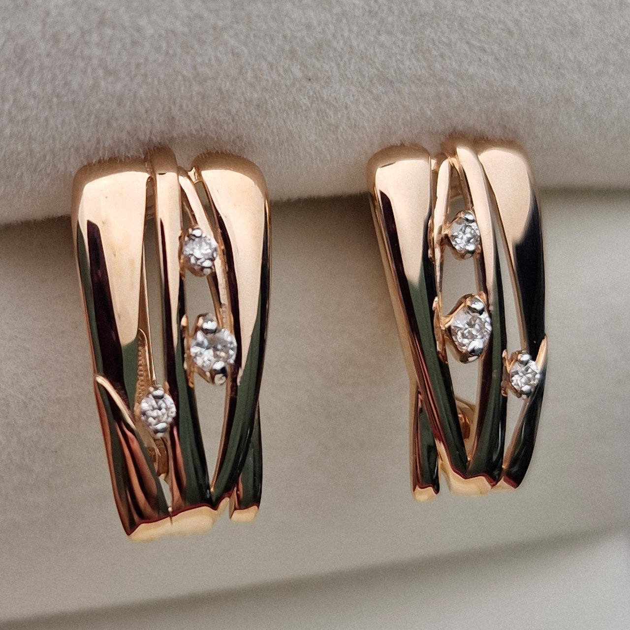 Серьги Deimantas 103120432 2,34гр 0,12ct. купить,NaN