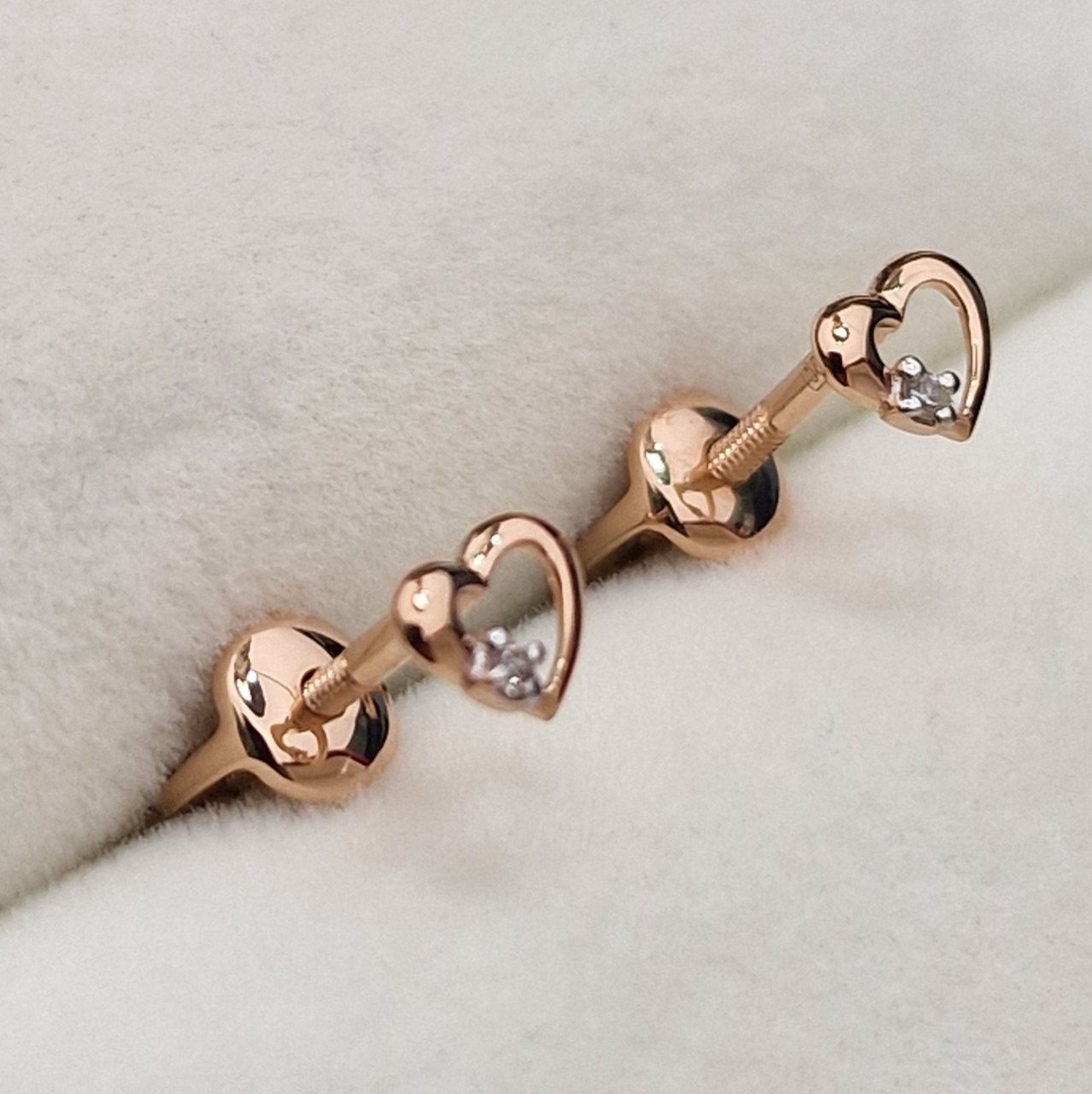Серьги Deimantas 103120470 0,8гр 0,006ct. купить,NaN