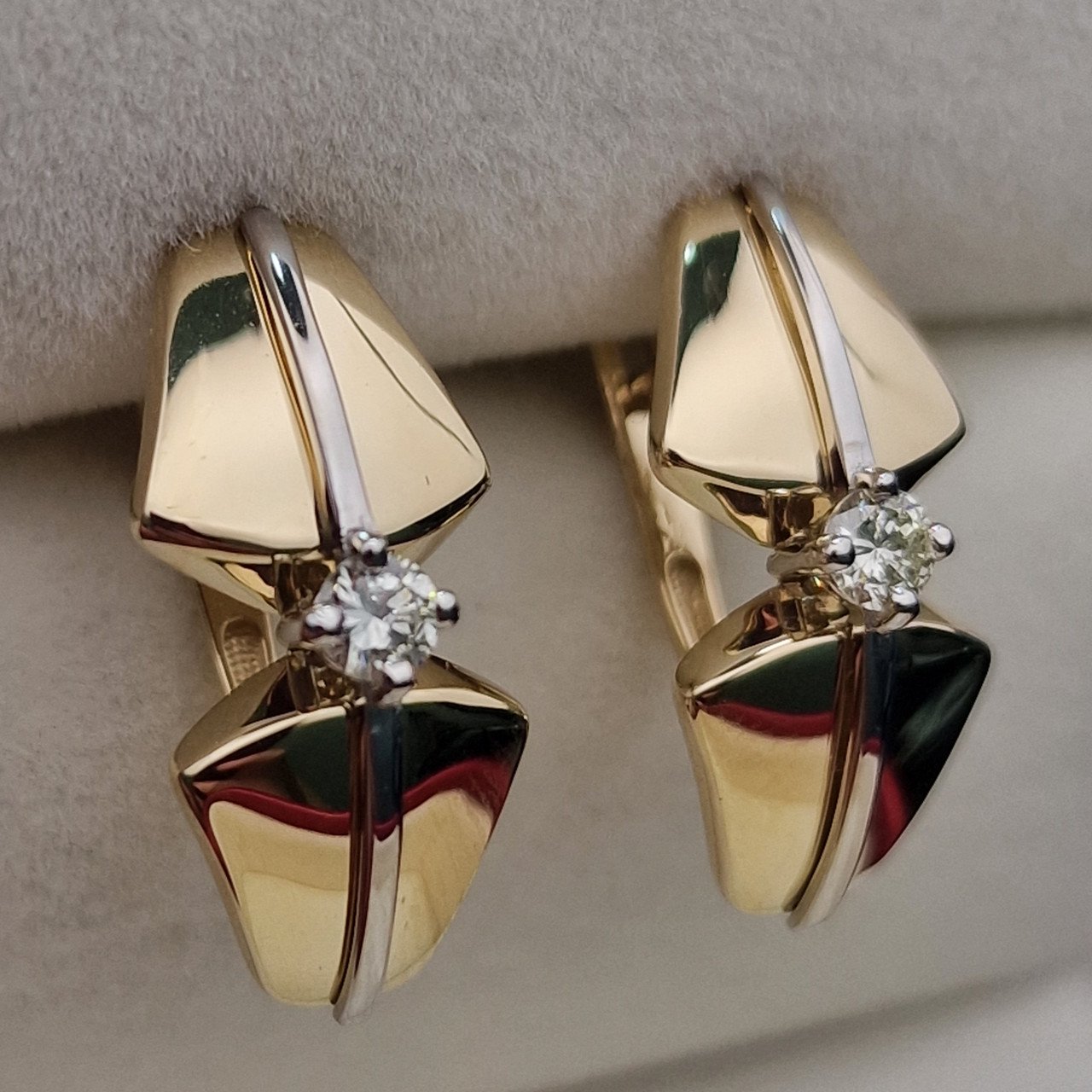 Серьги Deimantas 103120452 3,03гр 0,22ct. купить,NaN