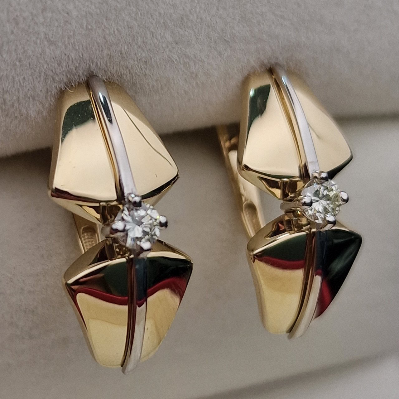 Серьги Deimantas 103120452 3,03гр 0,22ct. купить,NaN