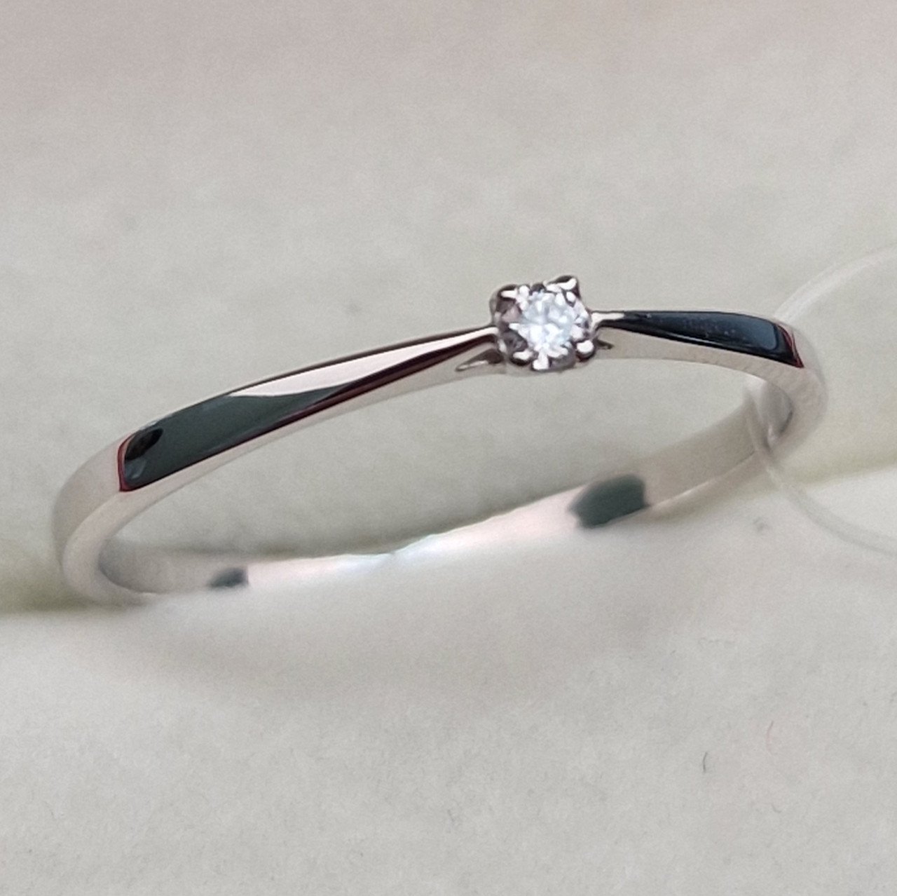 Кольцо Deimantas 103131558 15,5р 0,81гр 0,03ct. купить,NaN