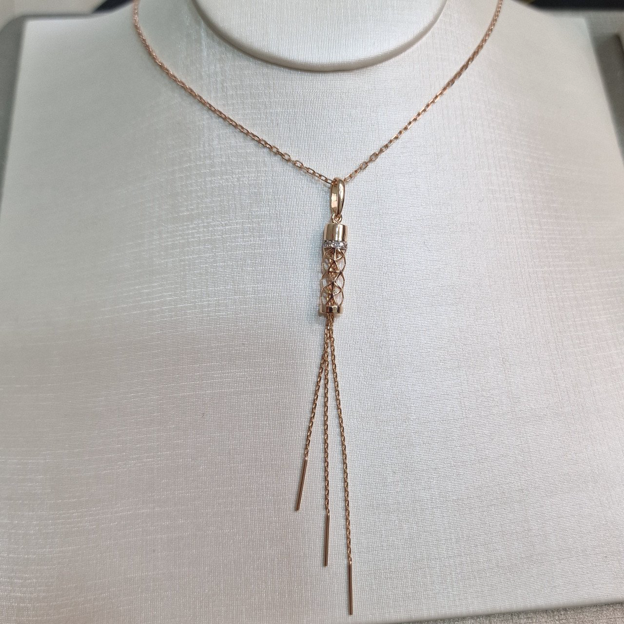Кулон Deimantas 103120583 1,53гр 0,051ct. купить,NaN