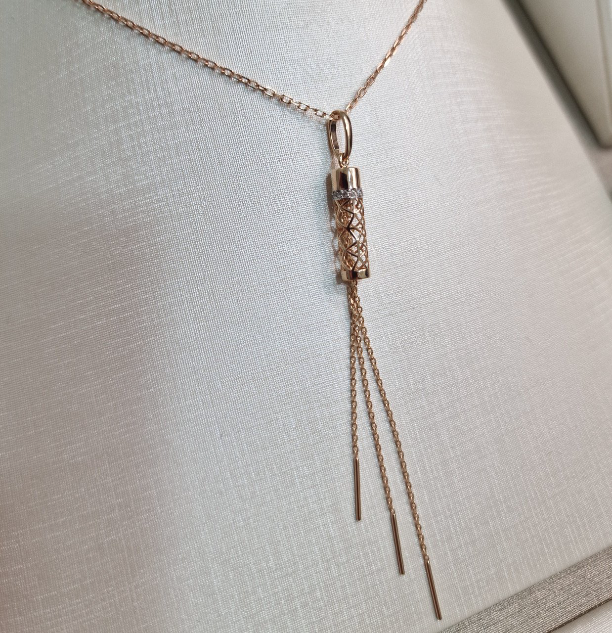 Кулон Deimantas 103120583 1,53гр 0,051ct. купить,NaN