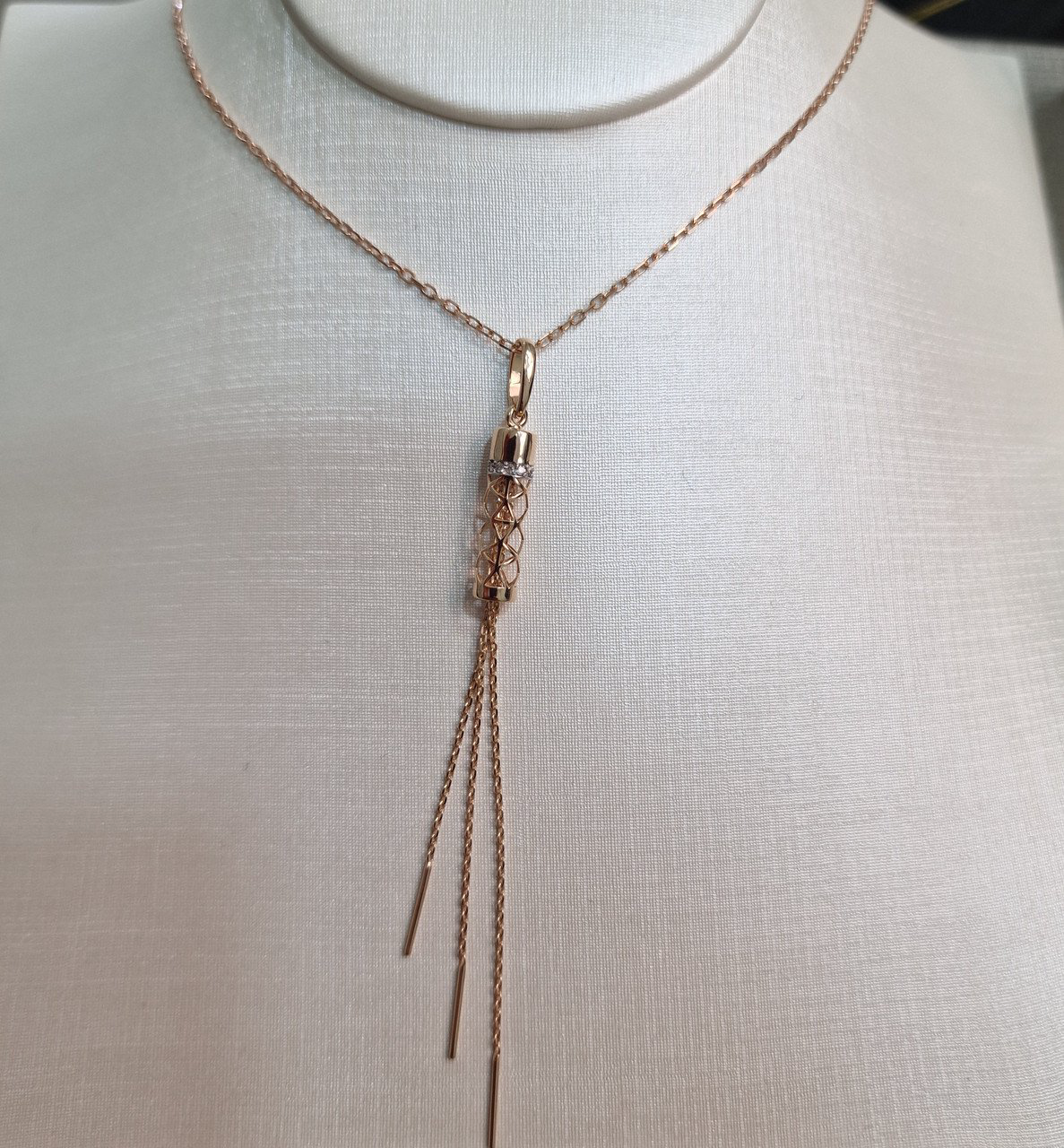 Кулон Deimantas 103120583 1,53гр 0,051ct. купить,NaN