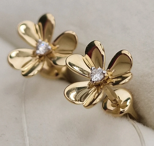 Комплект Deimantas 103165443 0,041ct 0,03ct. купить,NaN
