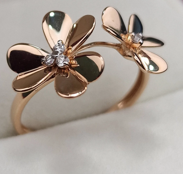 Комплект Deimantas 103165589 0,041ct 0,013ct. купить,NaN