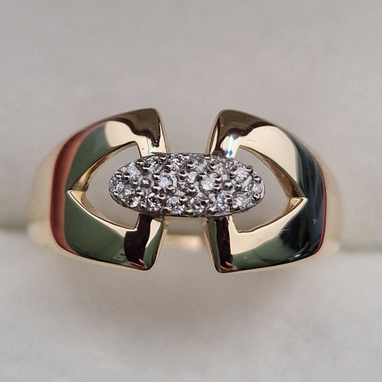 Кольцо Deimantas 103188069 17р 1,79гр 0,080ct. купить,NaN
