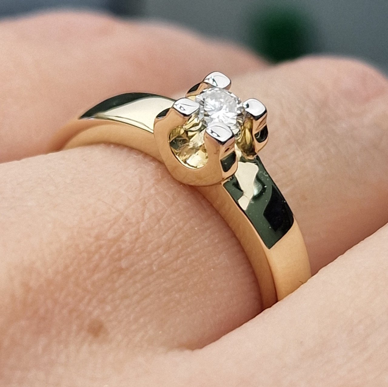 Кольцо Deimantas 103188197 18р 3,35гр 0,13ct. купить,NaN