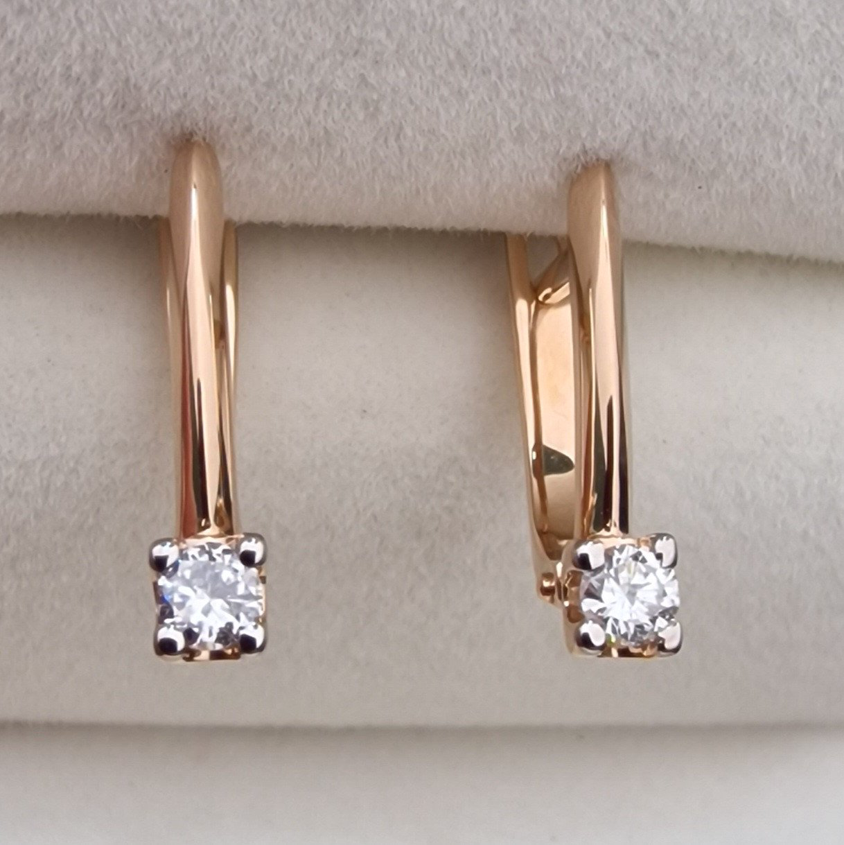 Серьги Deimantas 103188953 2,14гр 0,204ct. купить,NaN