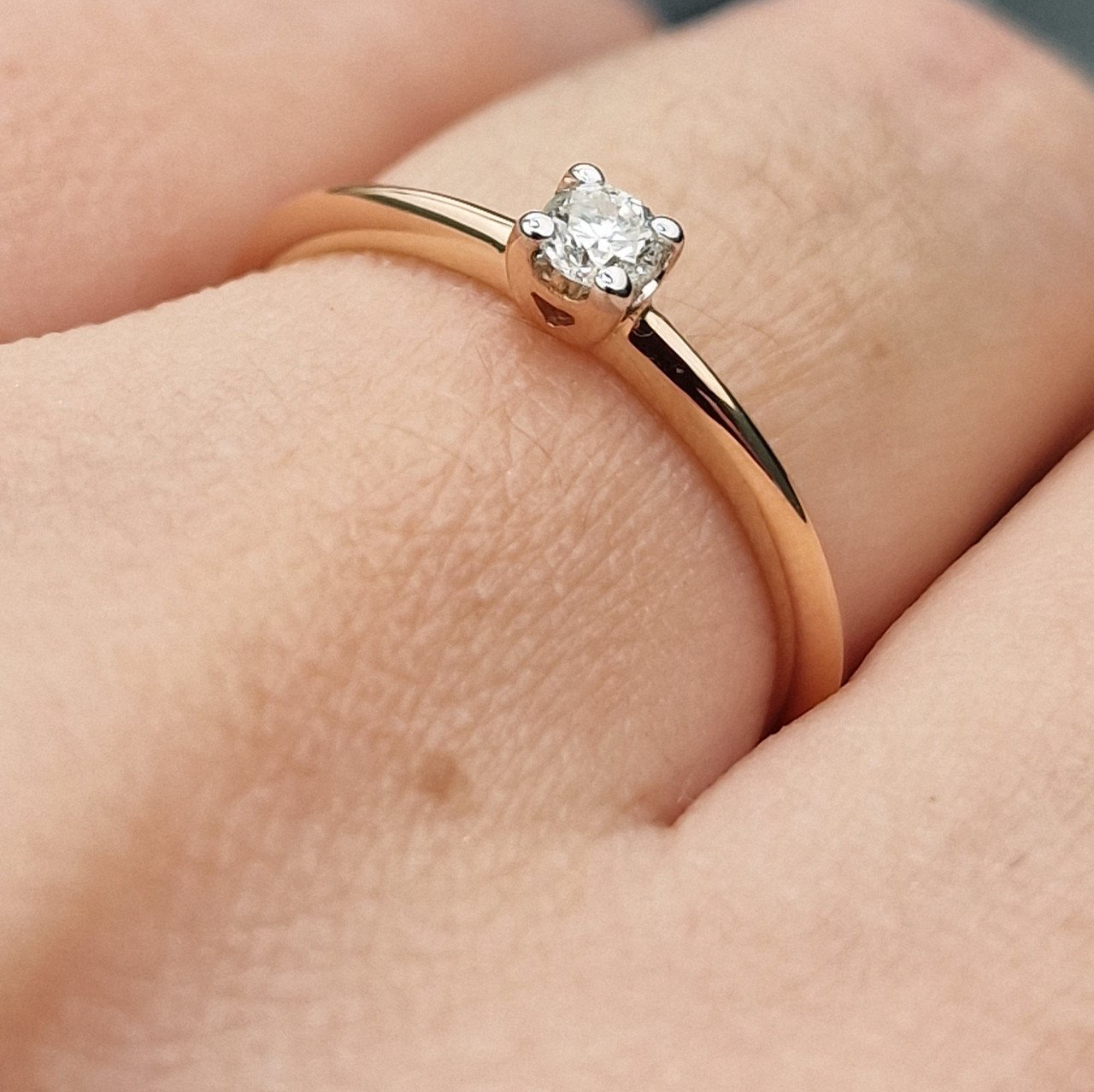Кольцо Deimantas 103188244 17р 1,34гр 0,122ct. купить,NaN