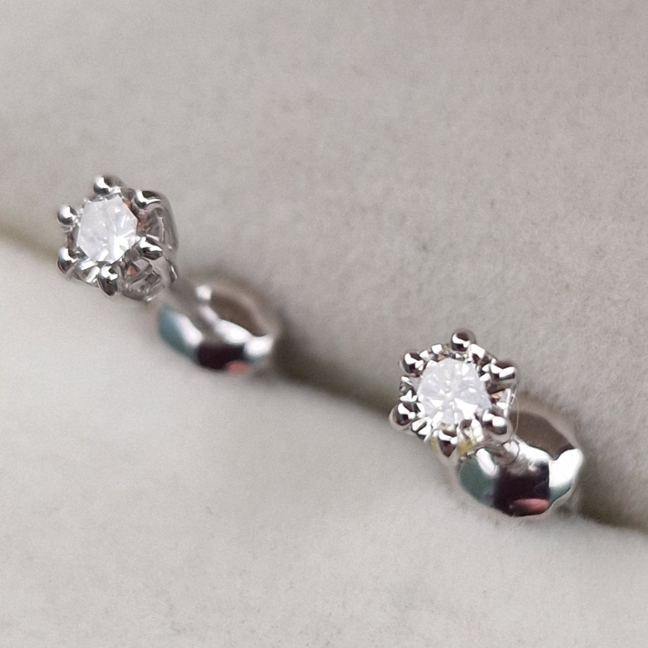 Серьги Deimantas 103189131 0,97гр 0,222ct. купить,NaN