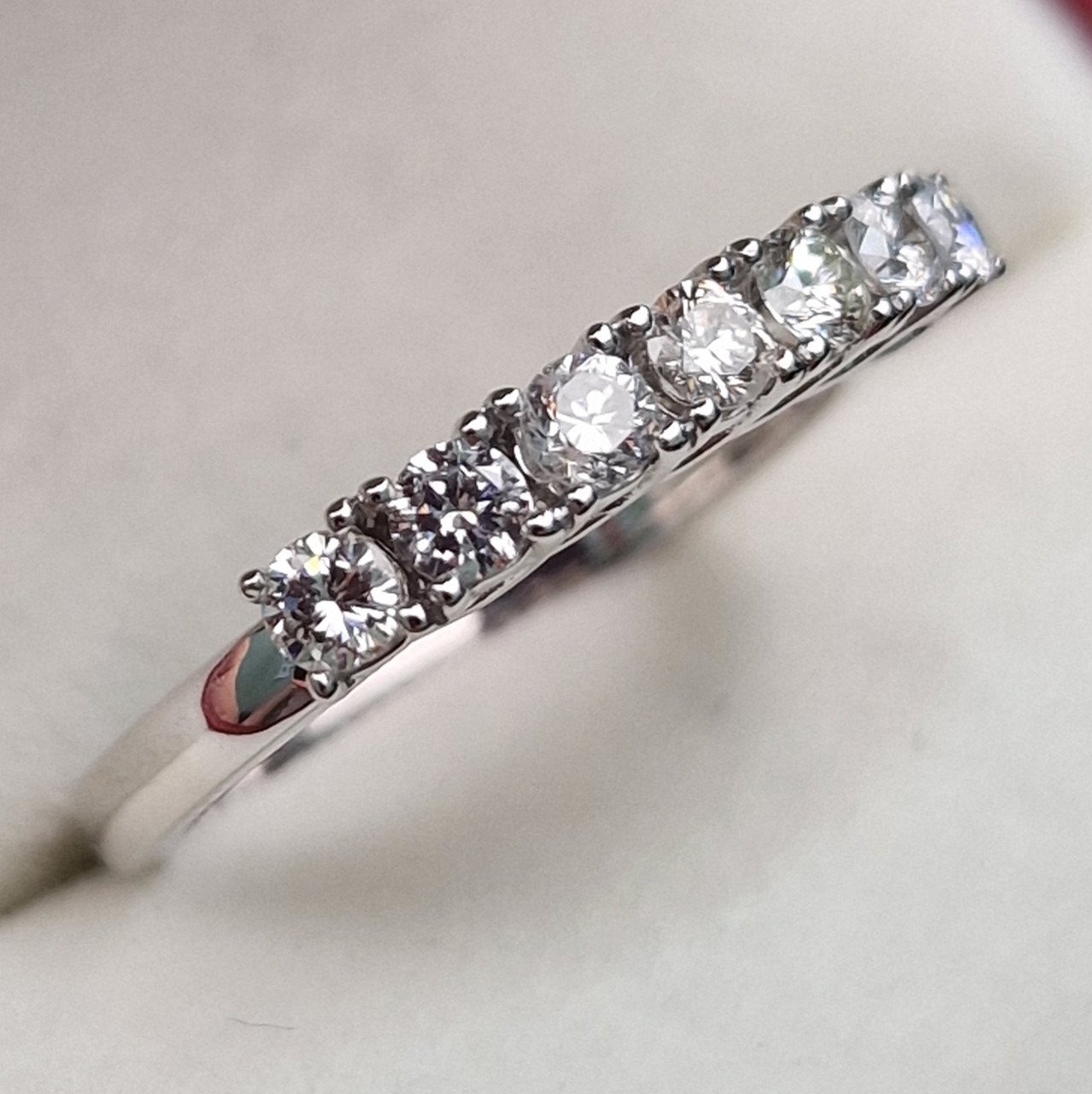 Кольцо Deimantas 102926281 17,5р 4,32гр 0,645ct. купить,NaN