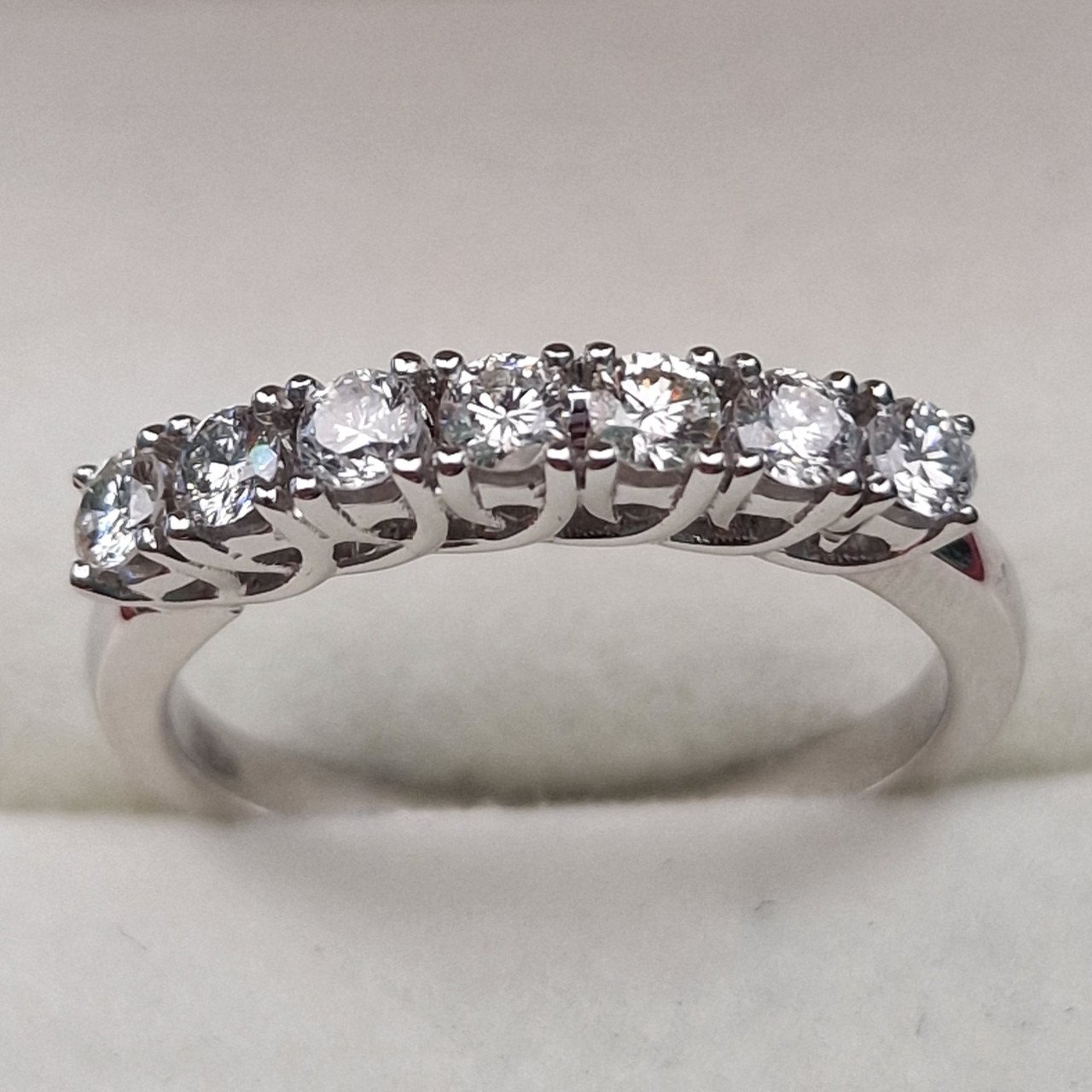 Кольцо Deimantas 102926281 17,5р 4,32гр 0,645ct. купить,NaN