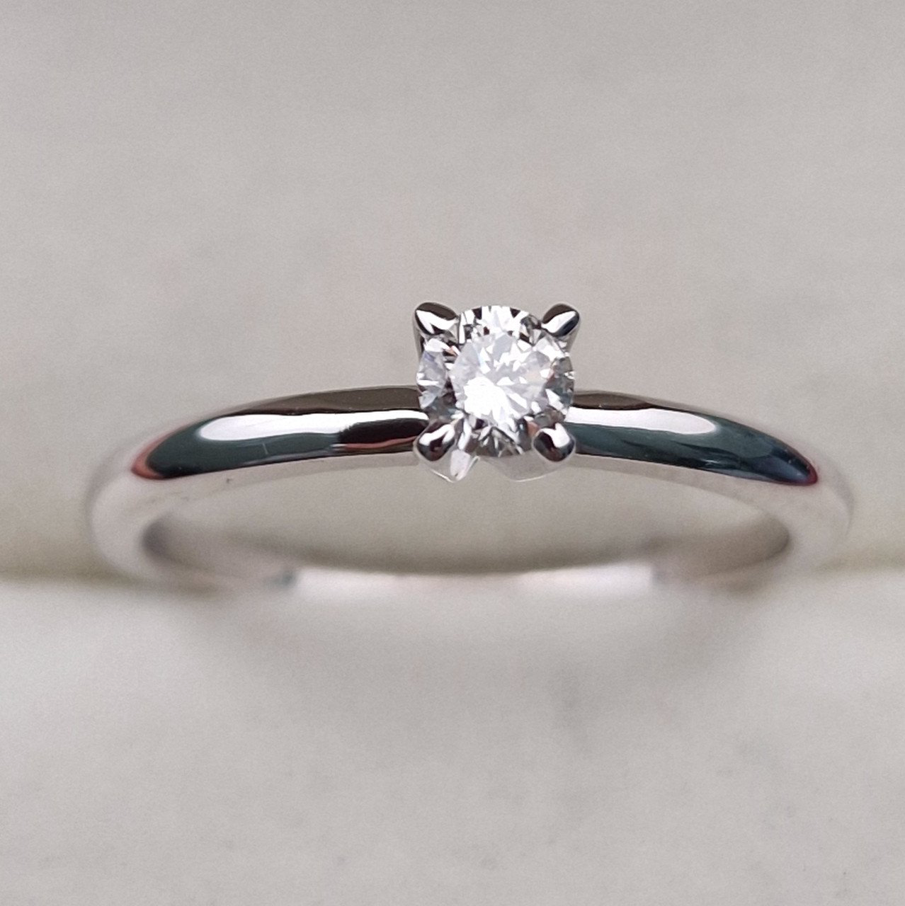 Кольцо Deimantas 102926339 16,5р 2,05гр 0,18ct. купить,NaN