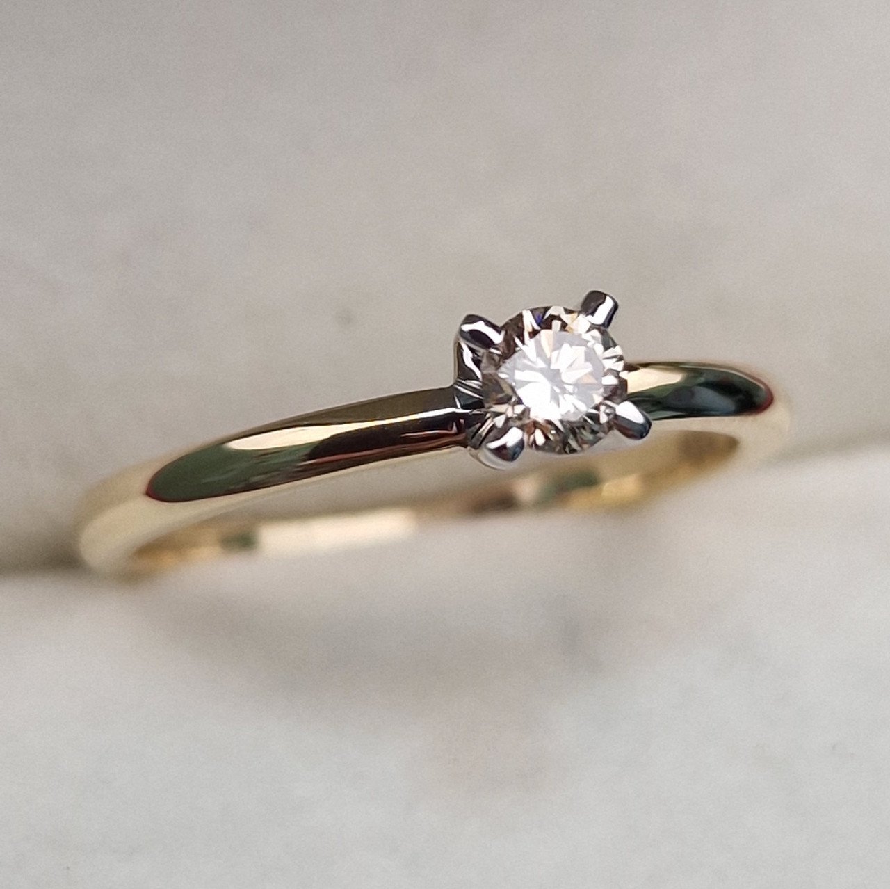 Кольцо Deimantas 102926420 16,5р 2,1гр 0,15ct. купить,NaN