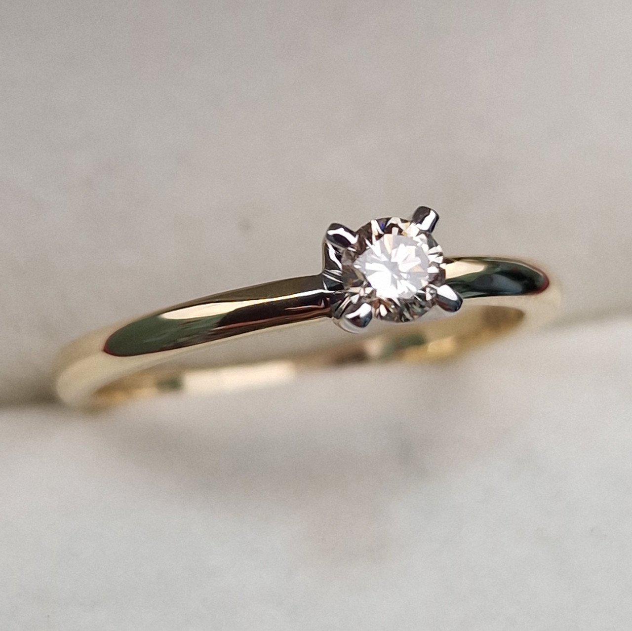 Кольцо Deimantas 102926420 16,5р 2,1гр 0,15ct. купить,NaN