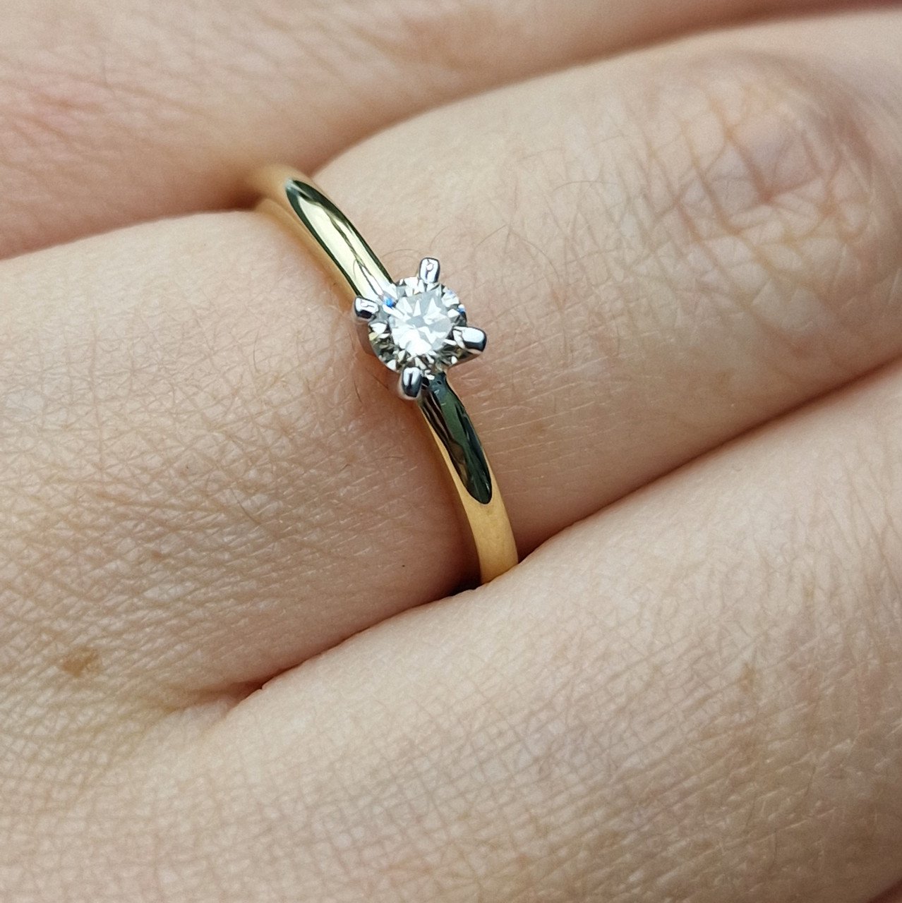Кольцо Deimantas 102926380 17,5р 2,2гр 0,15ct. купить,NaN