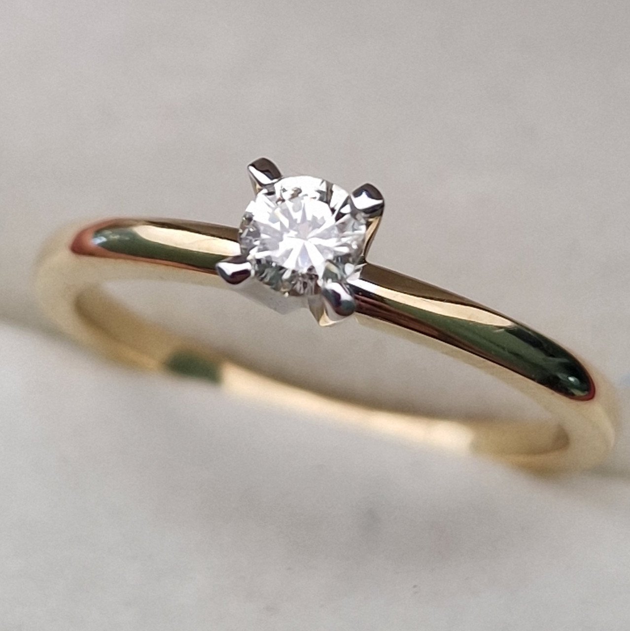 Кольцо Deimantas 102926441 16,5р 2,2гр 0,17ct. купить,NaN