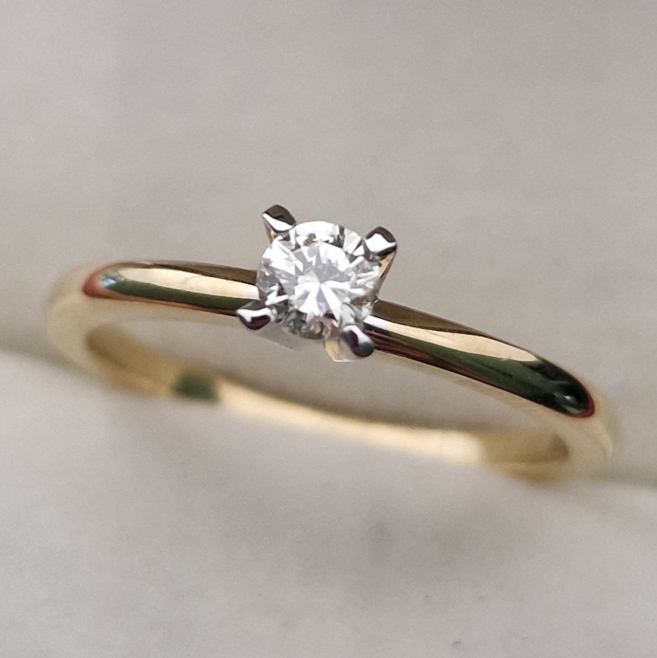 Кольцо Deimantas 102926441 16,5р 2,2гр 0,17ct. купить,NaN