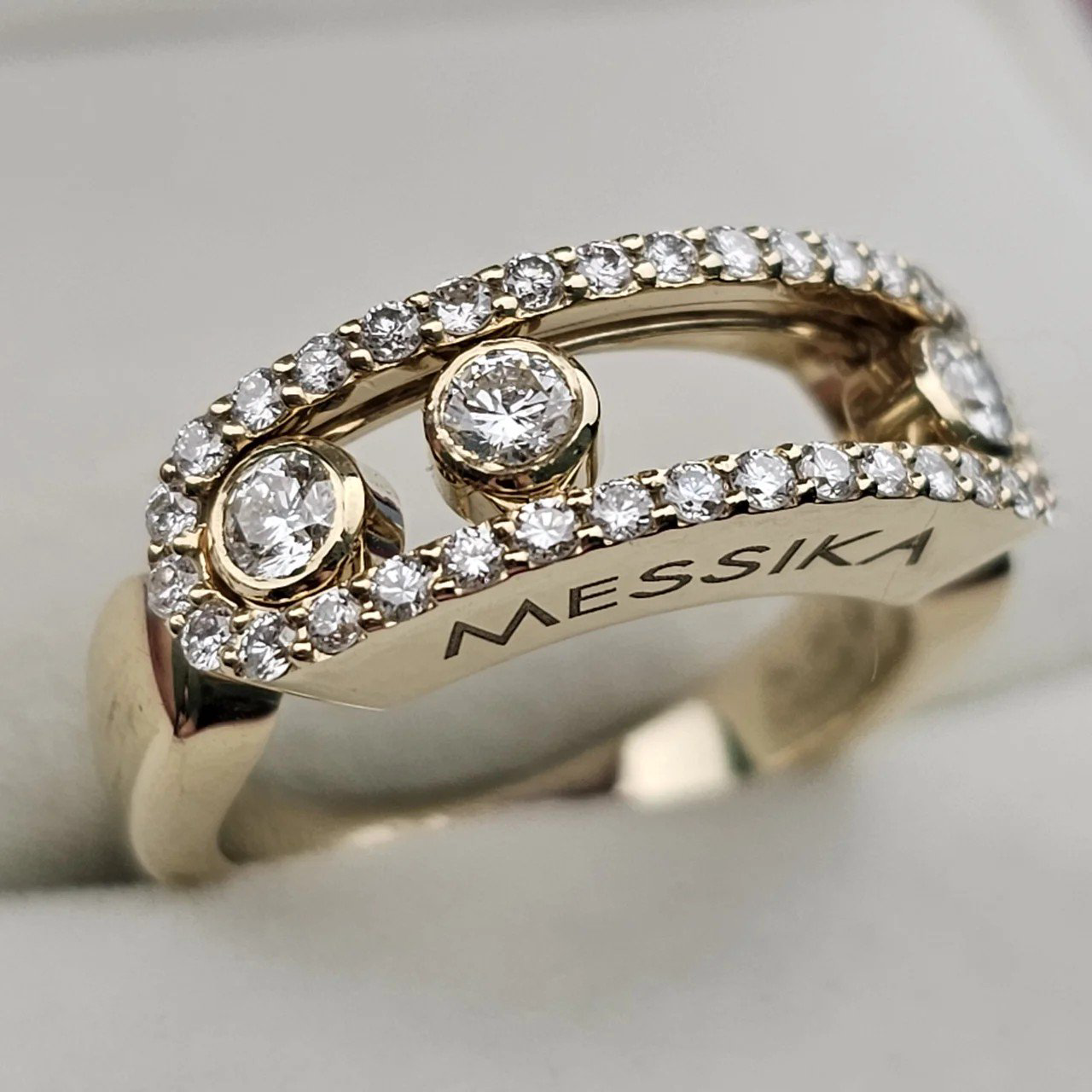 Кольцо Deimantas 109857984 16,5р 5,85гр 0,63ct. купить,NaN
