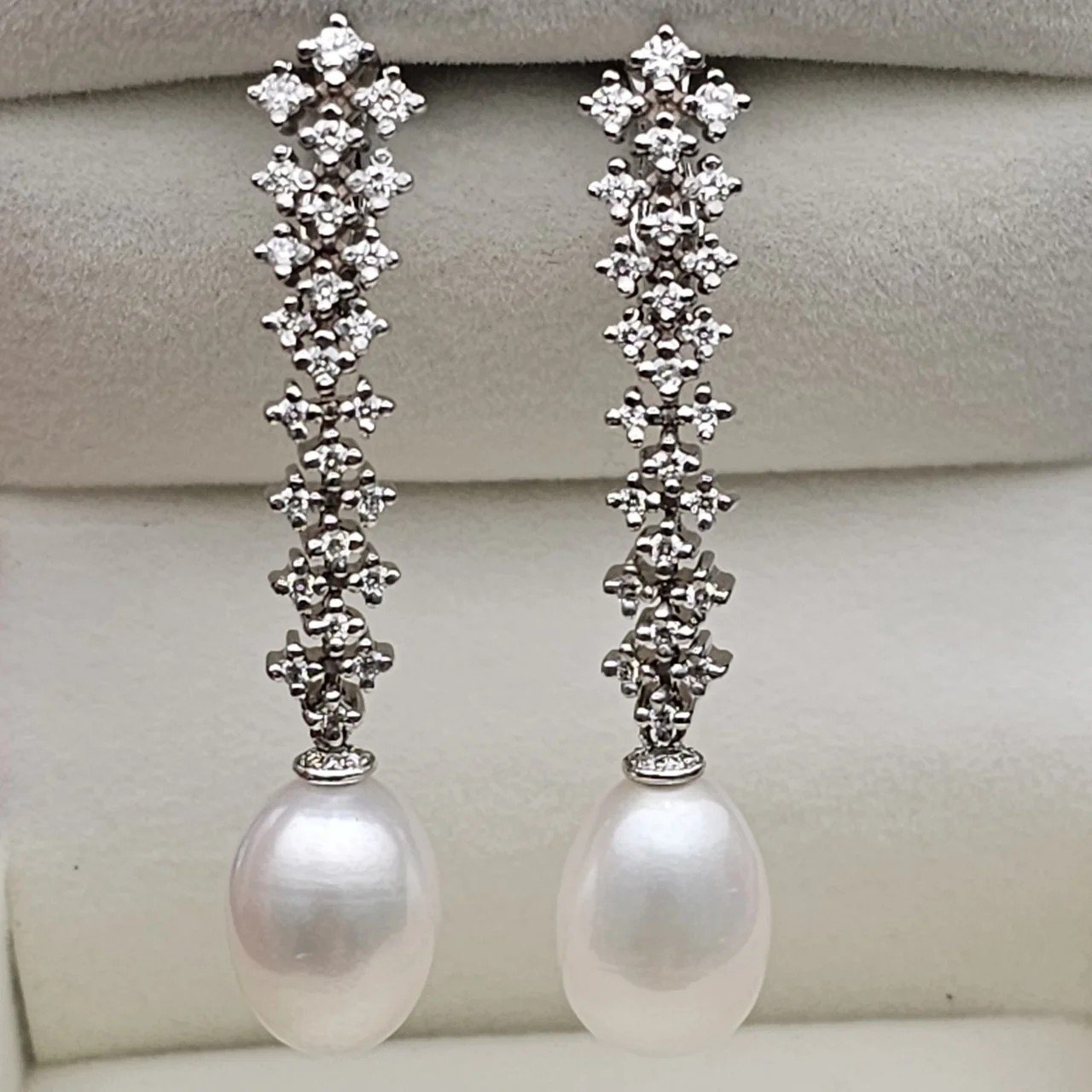 Серьги Deimantas 109857511 6,91гр 0,70ct. купить,NaN