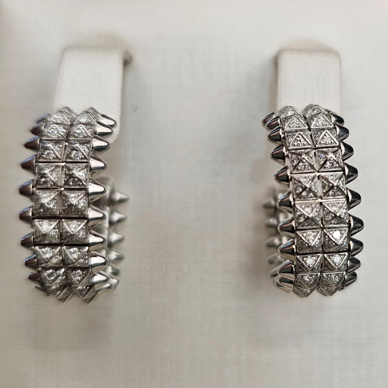 Серьги Deimantas 109857634 16,74гр 1,23ct. купить,NaN