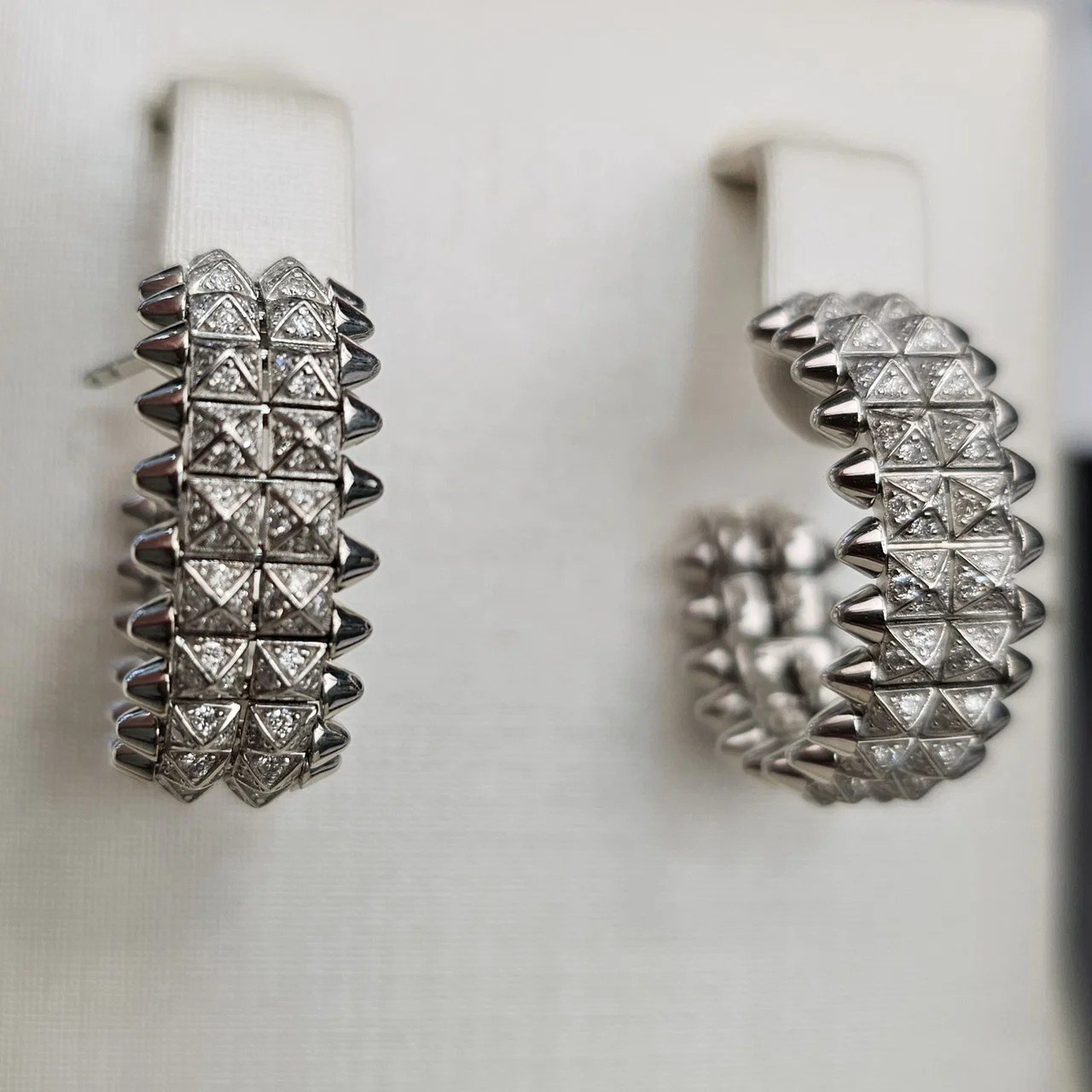 Серьги Deimantas 109857634 16,74гр 1,23ct. купить,NaN