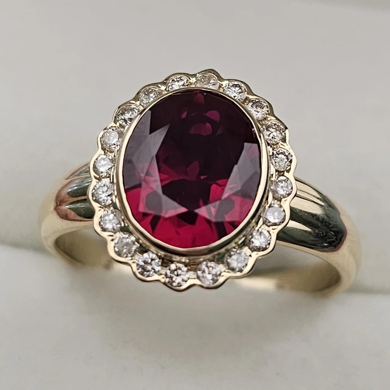 Кольцо Deimantas 109891870 18р 4,58гр 0,24ct. купить,NaN