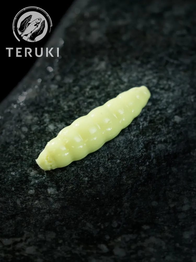 Приманка Teruki Камола Floating Stretch 28мм 118 12шт