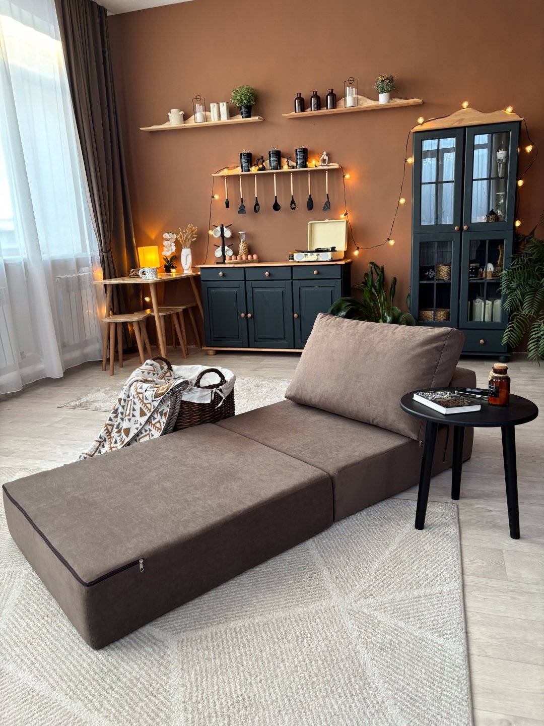 Бескаркасное кресло Marco mebel brand Dream, обивка велюр, коричневый купить,NaN