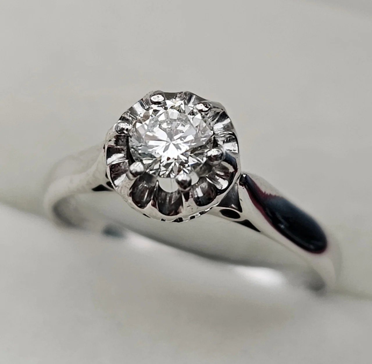 Кольцо Deimantas 109881914 17р 2,93гр 0,31ct, купить,NaN