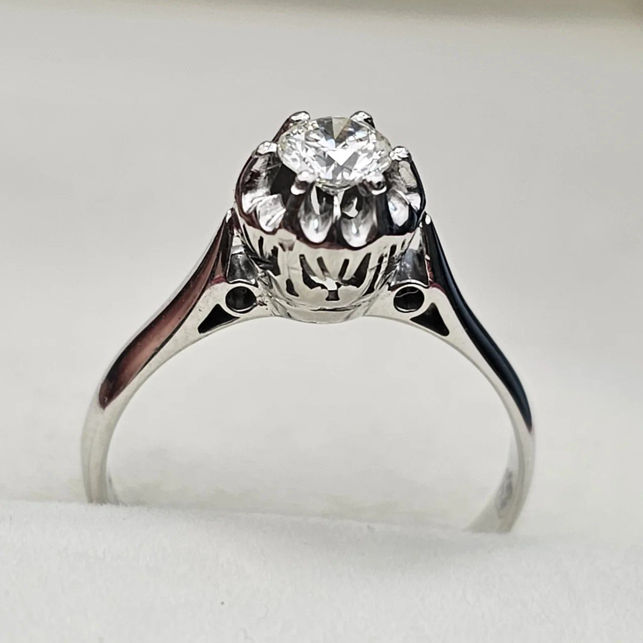 Кольцо Deimantas 109881914 17р 2,93гр 0,31ct, купить,NaN
