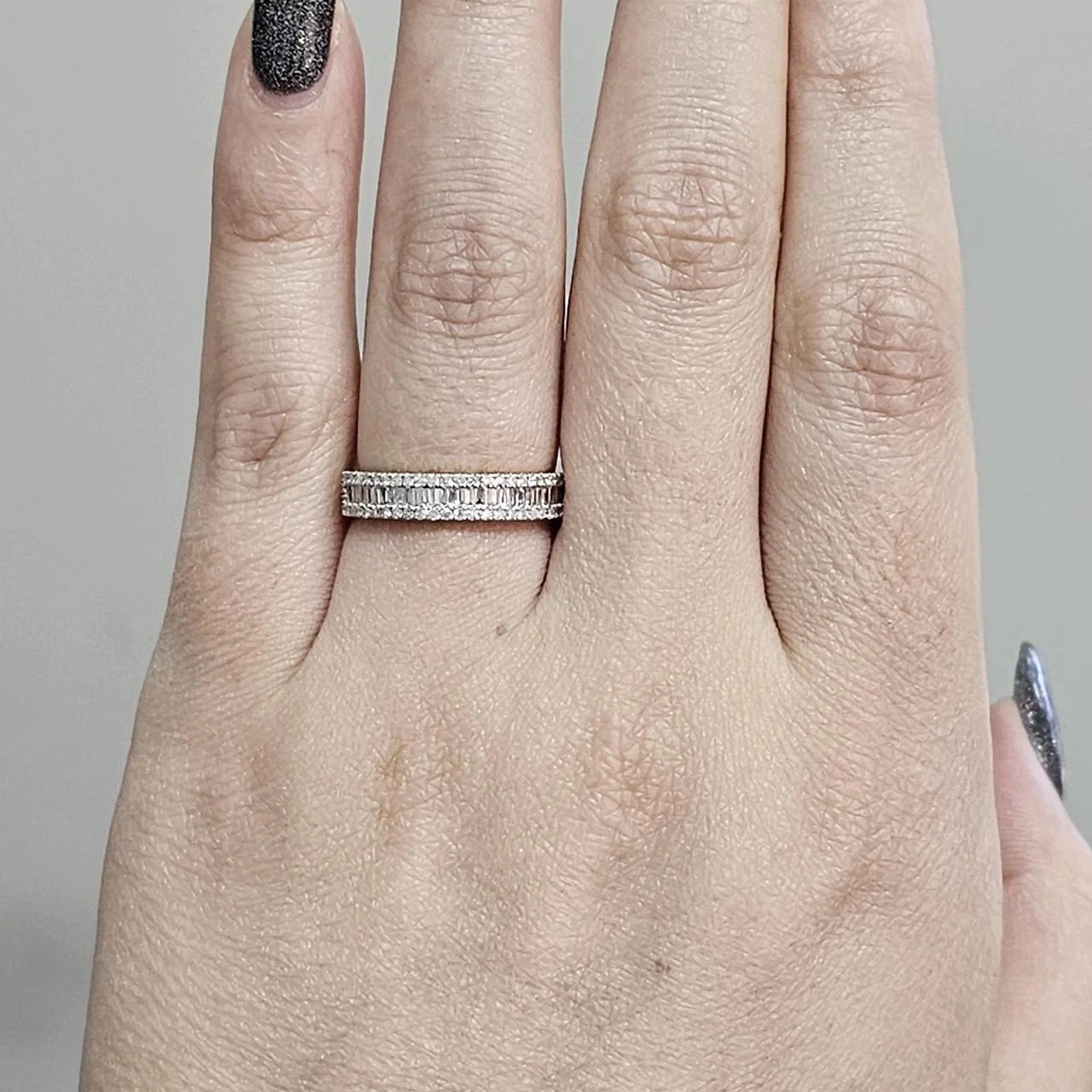 Кольцо Deimantas 109857717 18р 2,75гр 0,60ct. купить,NaN