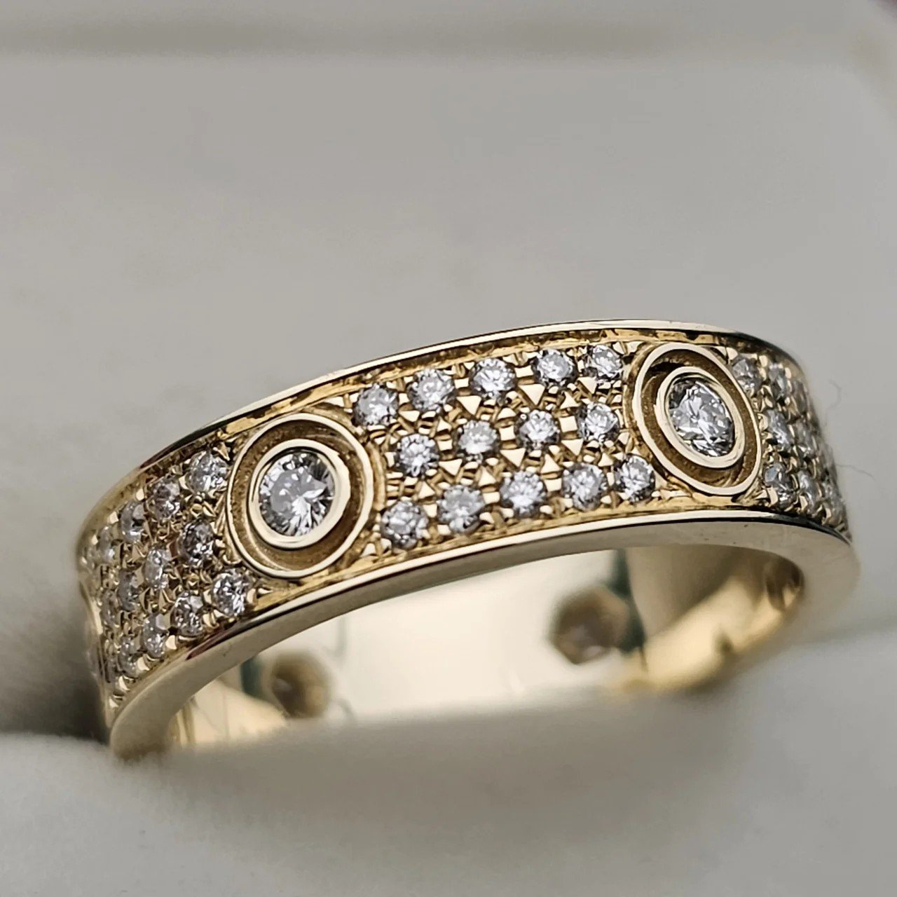 Кольцо Deimantas 109891846 17,5р 6,24гр 0,85ct. купить,NaN